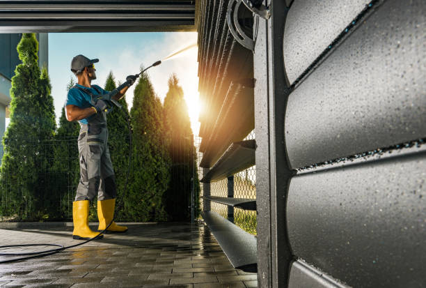 Best Commercial Pressure Washing in Central Gardens, TX